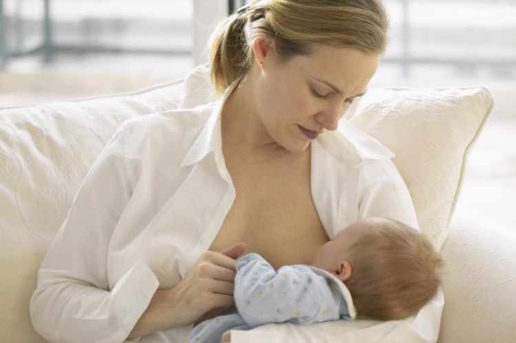 beneficios de la leche materna para el bebe